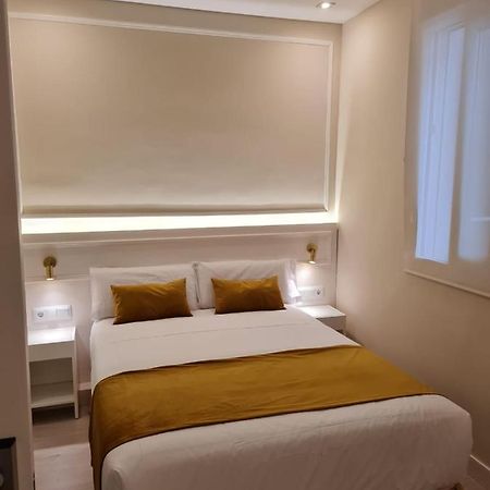 Ch Velarde Hotel Madrid Luaran gambar